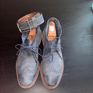Men's Blue Suede Allen Edmonds Chukkamoks and Matching Johnston & Edmond Belt